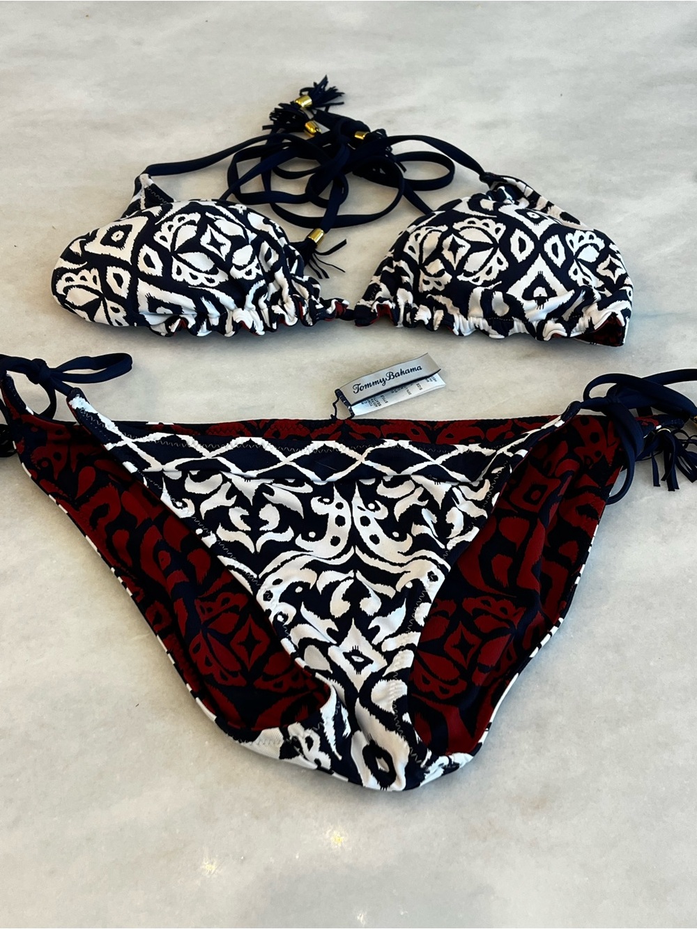 Tommy Bahama Reversible Ikat Diamonds Navy White Brick String Bikini Size XS